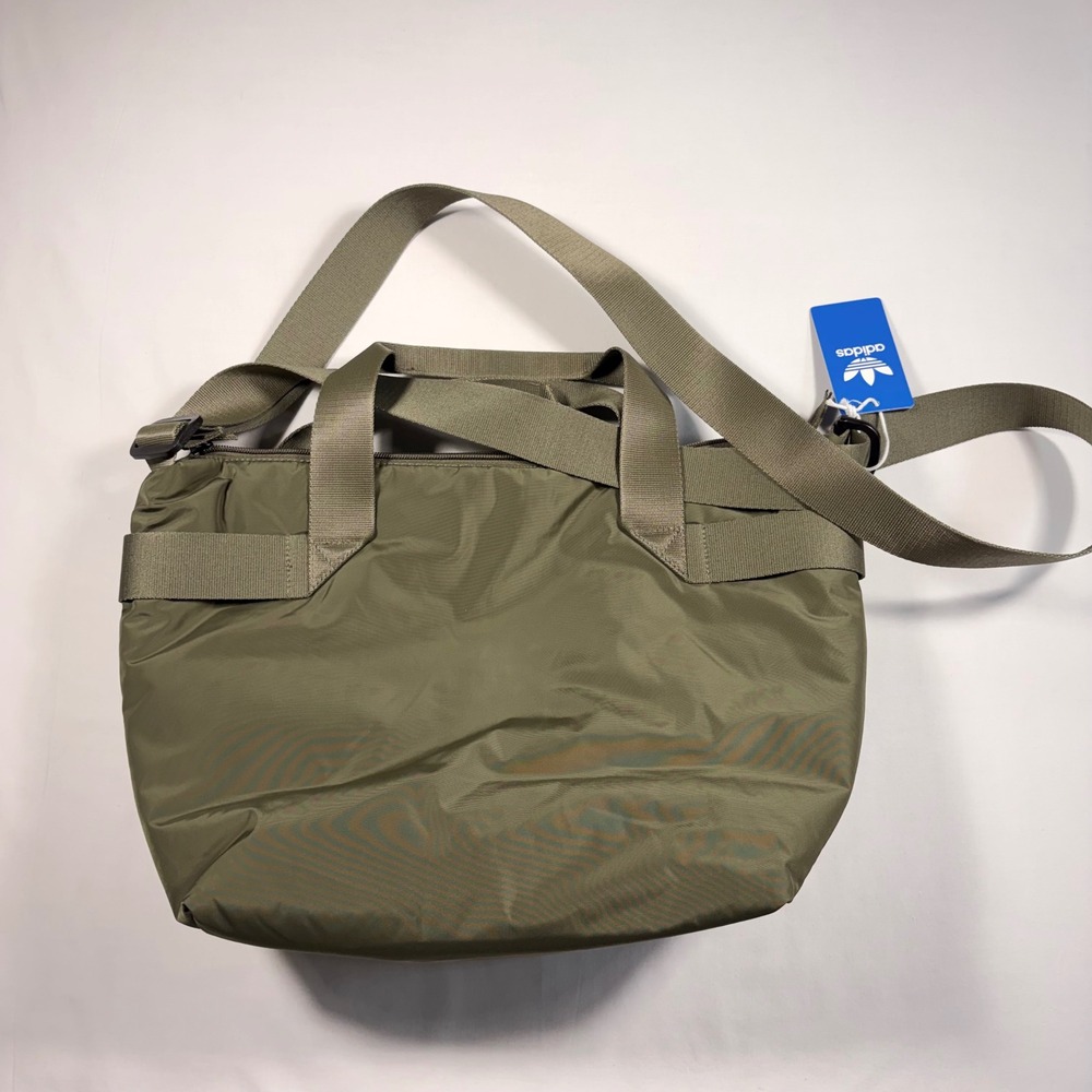 Adidas Originals Puffer Nylon Tote Bag Olive Green Crossbody Messenger Gym bag - Picture 5 of 9